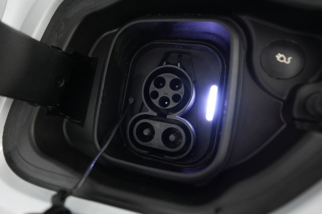 2022 Polestar 2 — photo 8 of 21