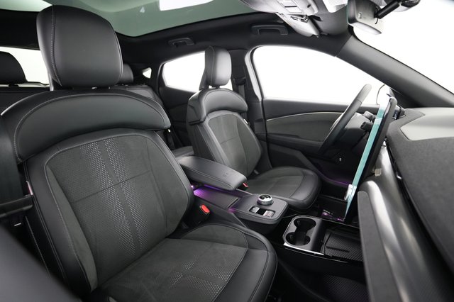 2023 Ford Mustang Mach-E — photo 18 of 22