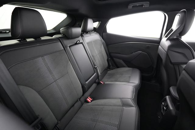 2023 Ford Mustang Mach-E — photo 4 of 22