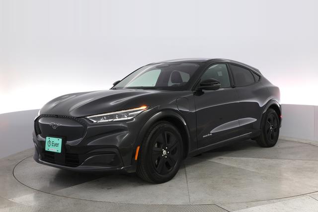 2022 Ford Mustang Mach-E