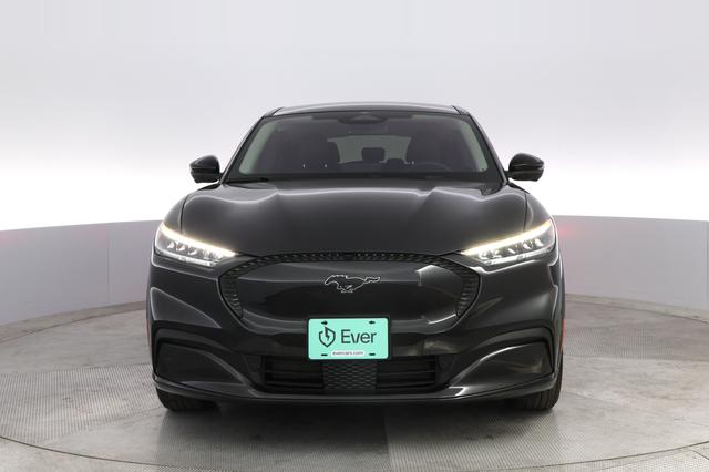 2022 Ford Mustang Mach-E