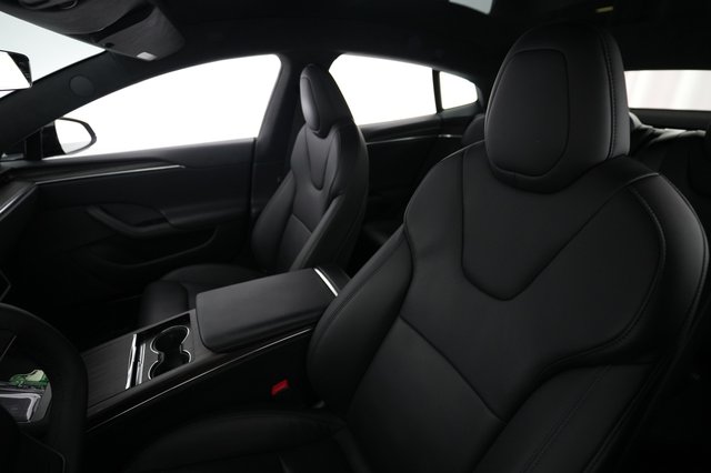 2022 Tesla Model S — photo 3 of 22
