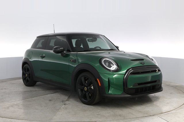 2022 MINI Cooper SE — photo 10 of 20