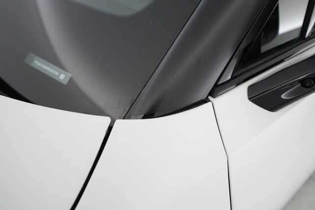2024 Rivian R1S — photo 23 of 25