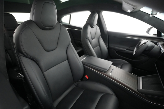 2022 Tesla Model S