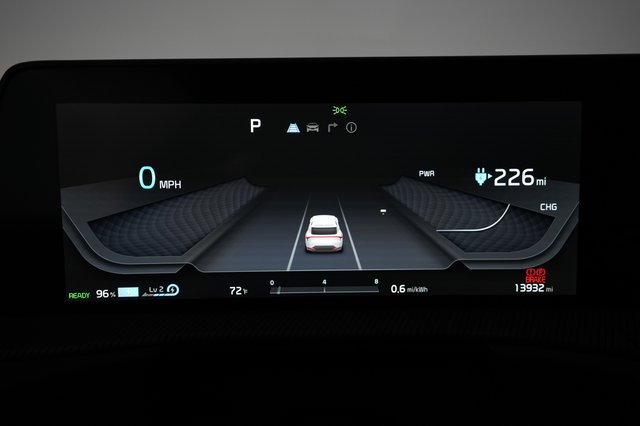 2023 Kia EV6 — photo 5 of 23