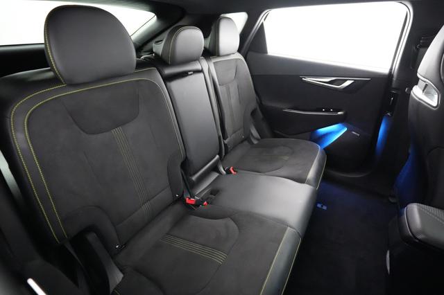 2023 Kia EV6 — photo 4 of 23