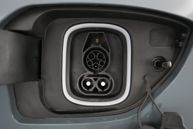 2022 Hyundai Kona — photo 8 of 21