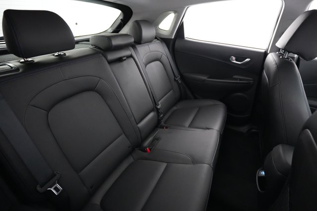 2022 Hyundai Kona — photo 4 of 21