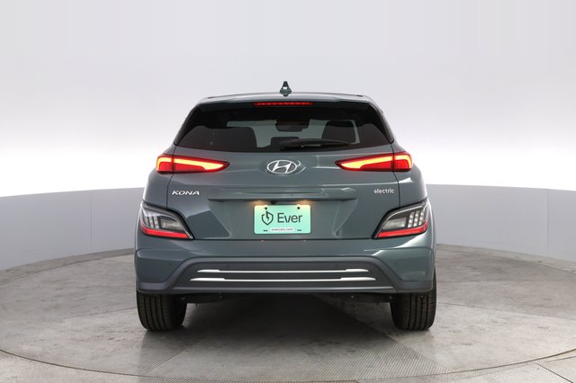 2022 Hyundai Kona — photo 12 of 21