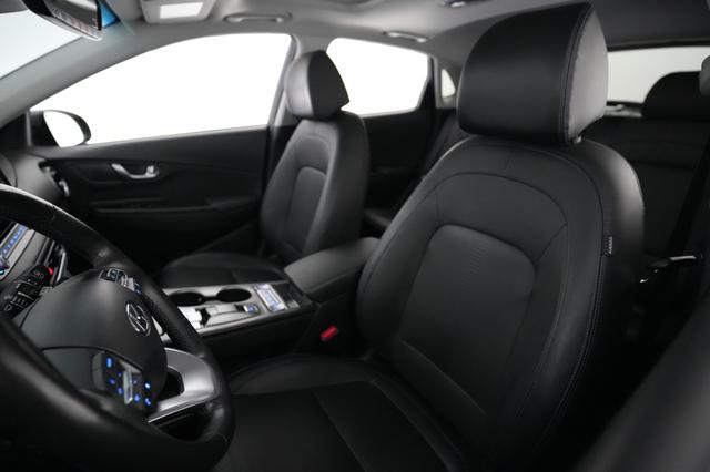 2022 Hyundai Kona — photo 3 of 21