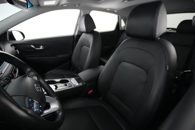 2022 Hyundai Kona — photo 3 of 21
