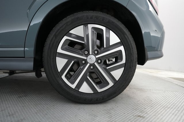 2022 Hyundai Kona — photo 16 of 21