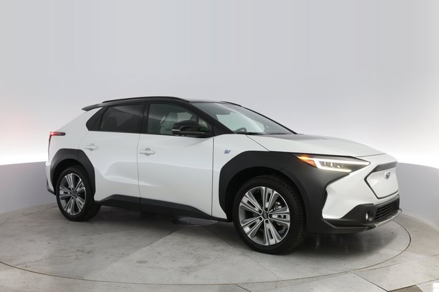 2024 Subaru Solterra — photo 11 of 21