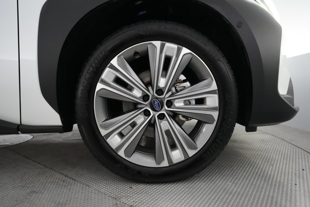 2024 Subaru Solterra — photo 17 of 21