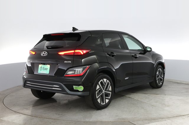 2023 Hyundai Kona — photo 2 of 25