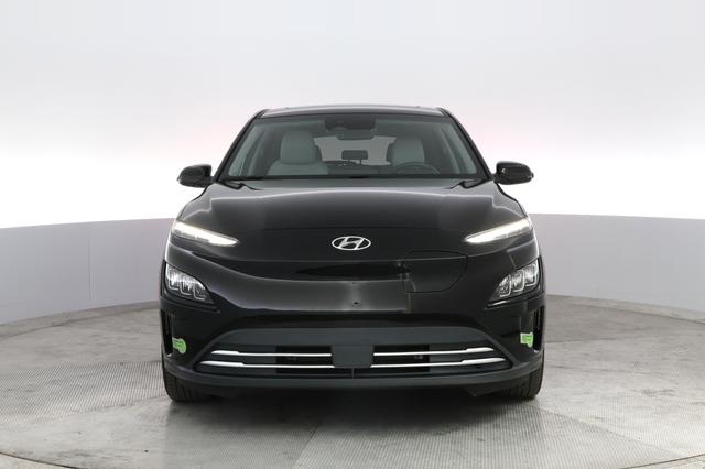 2023 Hyundai Kona — photo 9 of 25
