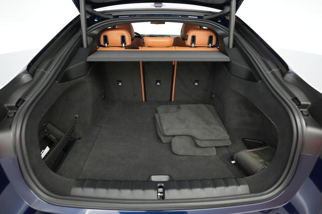 2023 BMW i4 — photo 6 of 22