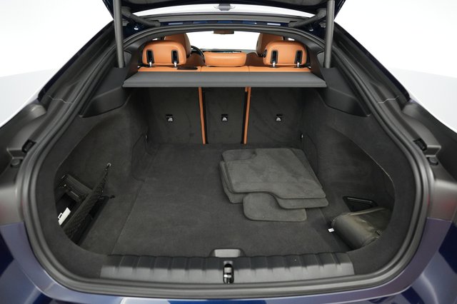 2023 BMW i4 — photo 6 of 22