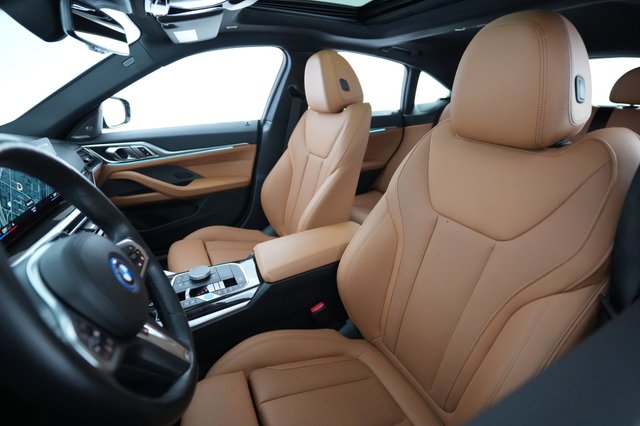 2023 BMW i4 — photo 3 of 22