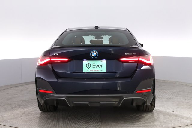 2023 BMW i4 — photo 12 of 22
