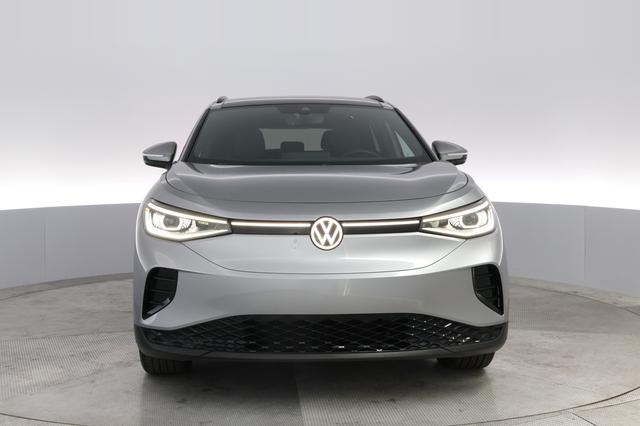 2023 Volkswagen ID.4 — photo 9 of 21