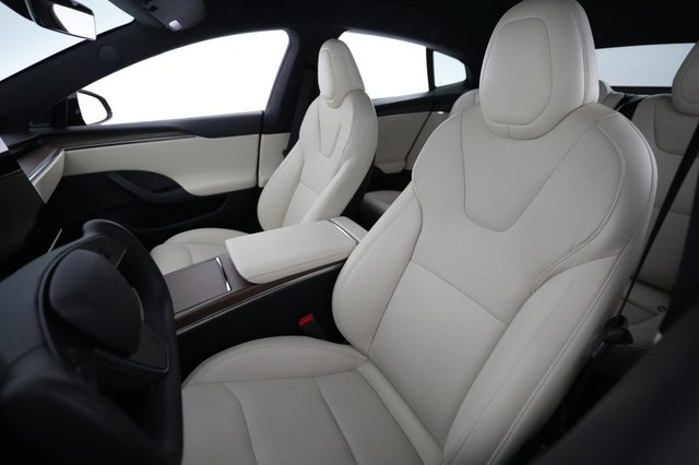 2022 Tesla Model S — photo 3 of 24