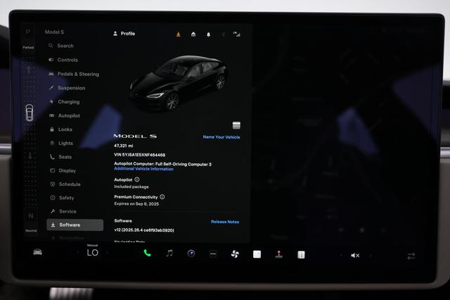 2022 Tesla Model S — photo 5 of 24