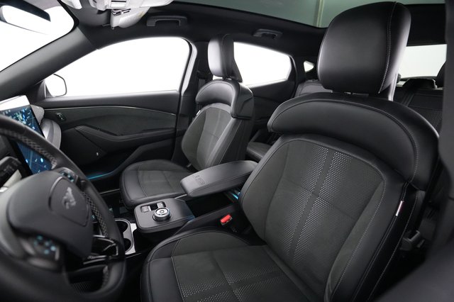 2023 Ford Mustang Mach-E — photo 3 of 22