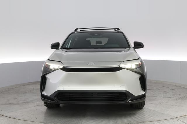 2024 Toyota bZ4X — photo 9 of 21