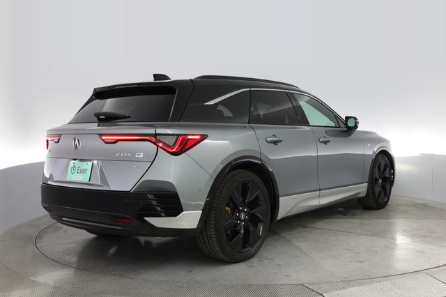 2024 Acura ZDX — photo 2 of 20
