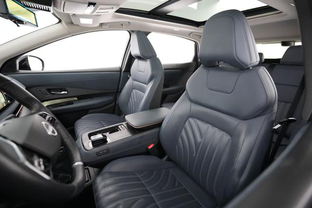 2023 Nissan Ariya — photo 3 of 22