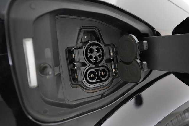 2023 Nissan Ariya — photo 8 of 22