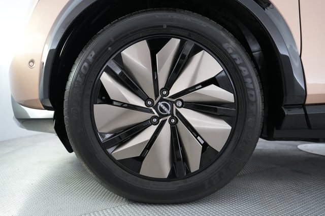 2023 Nissan Ariya — photo 16 of 21