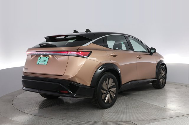2023 Nissan Ariya — photo 2 of 21