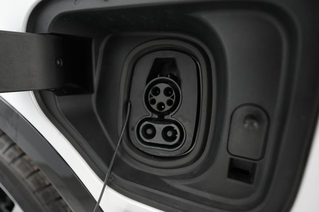 2024 Acura ZDX — photo 8 of 21