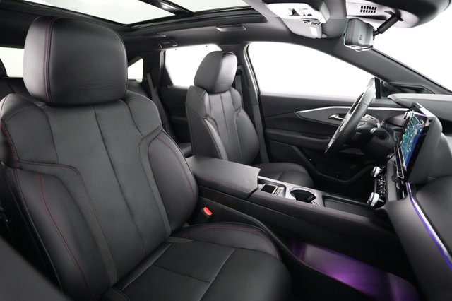 2024 Acura ZDX — photo 18 of 21