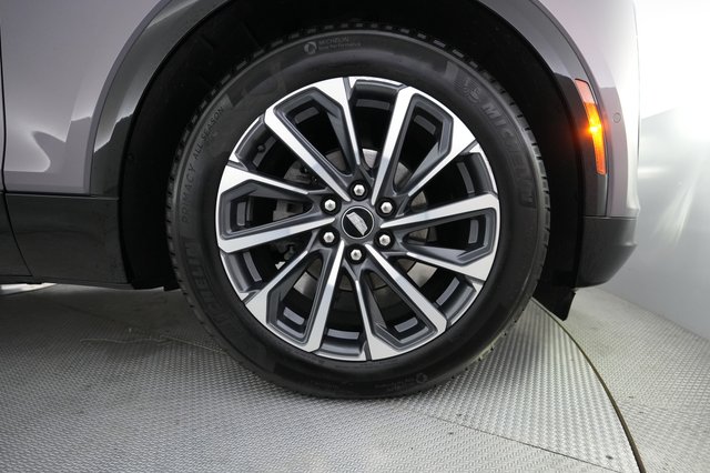 2024 Cadillac Lyriq — photo 16 of 21