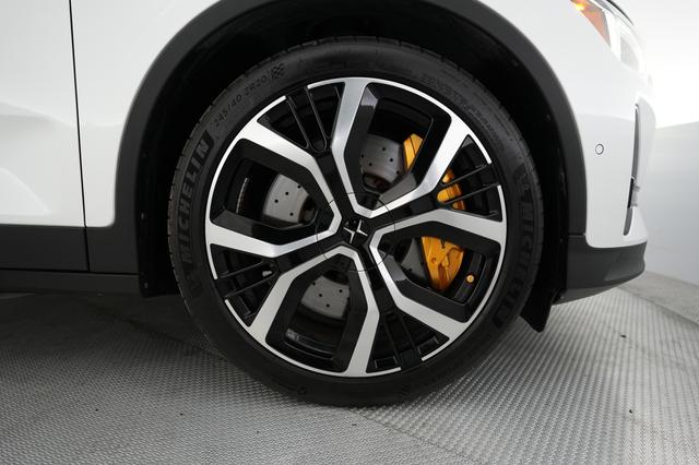 2022 Polestar 2 — photo 7 of 23