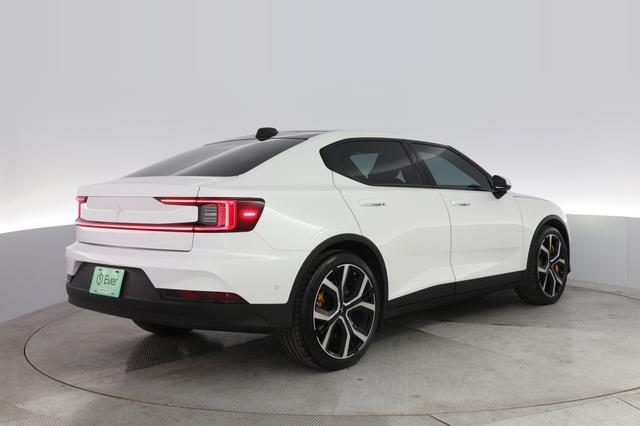 2022 Polestar 2 — photo 2 of 23