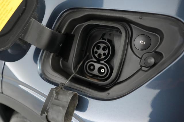 2022 Polestar 2 — photo 8 of 22