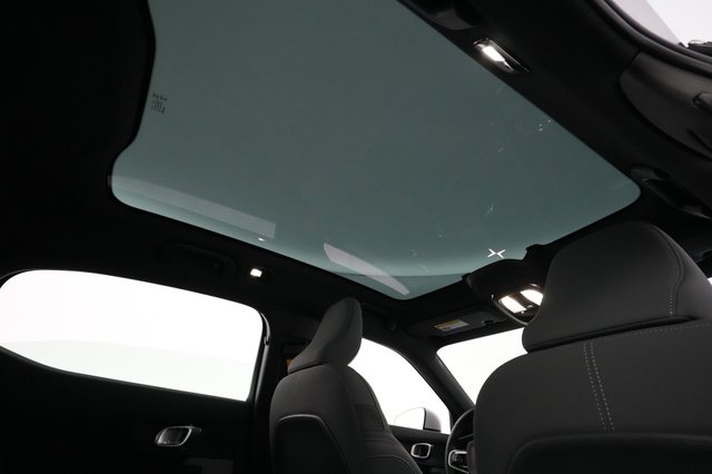 2023 Polestar 2 — photo 20 of 29