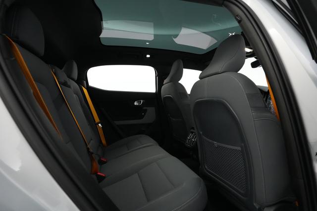 2023 Polestar 2 — photo 4 of 29