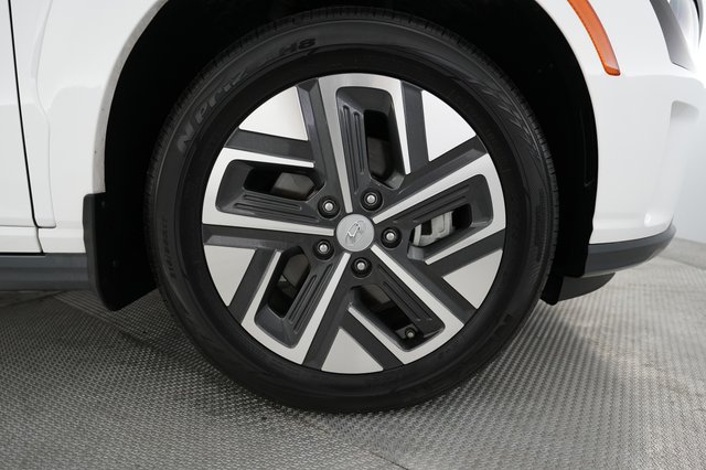 2022 Hyundai Kona — photo 15 of 25