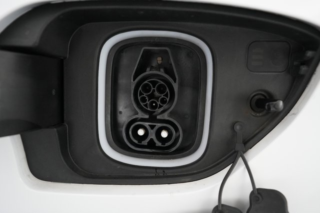 2022 Hyundai Kona — photo 8 of 25