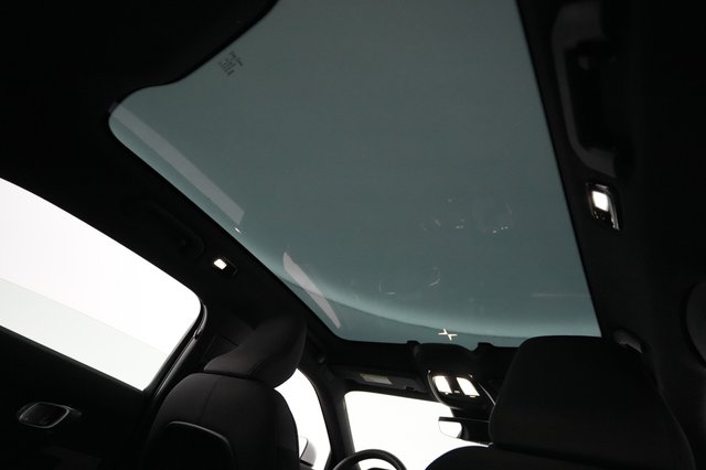 2022 Polestar 2 — photo 20 of 22