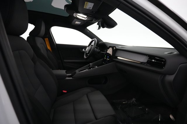 2022 Polestar 2 — photo 19 of 22