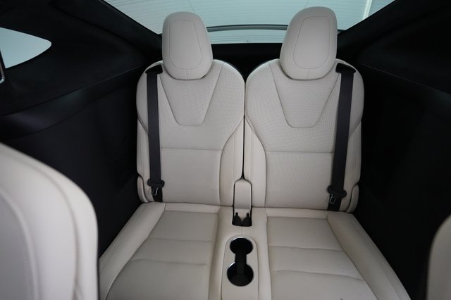 2022 Tesla Model X — photo 20 of 22