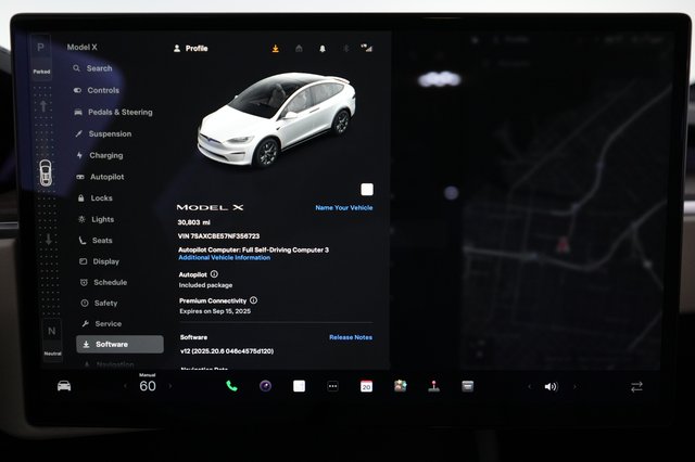 2022 Tesla Model X — photo 5 of 22