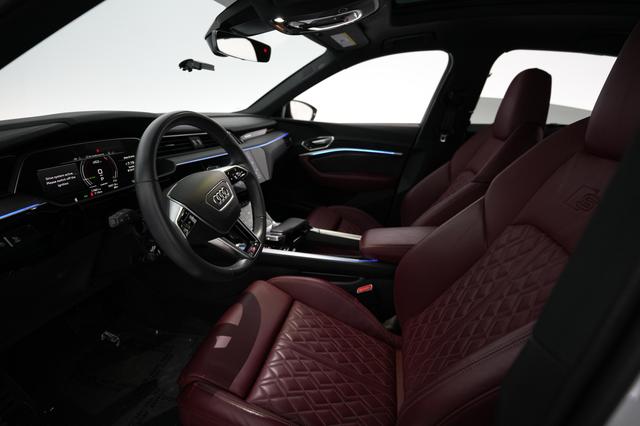 2022 Audi e-tron S Sportback — photo 3 of 29